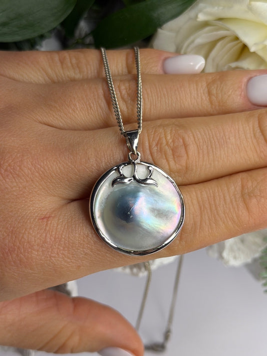Beautiful Vintage 925 Sterling Silver Abalone Necklace Length 16 in