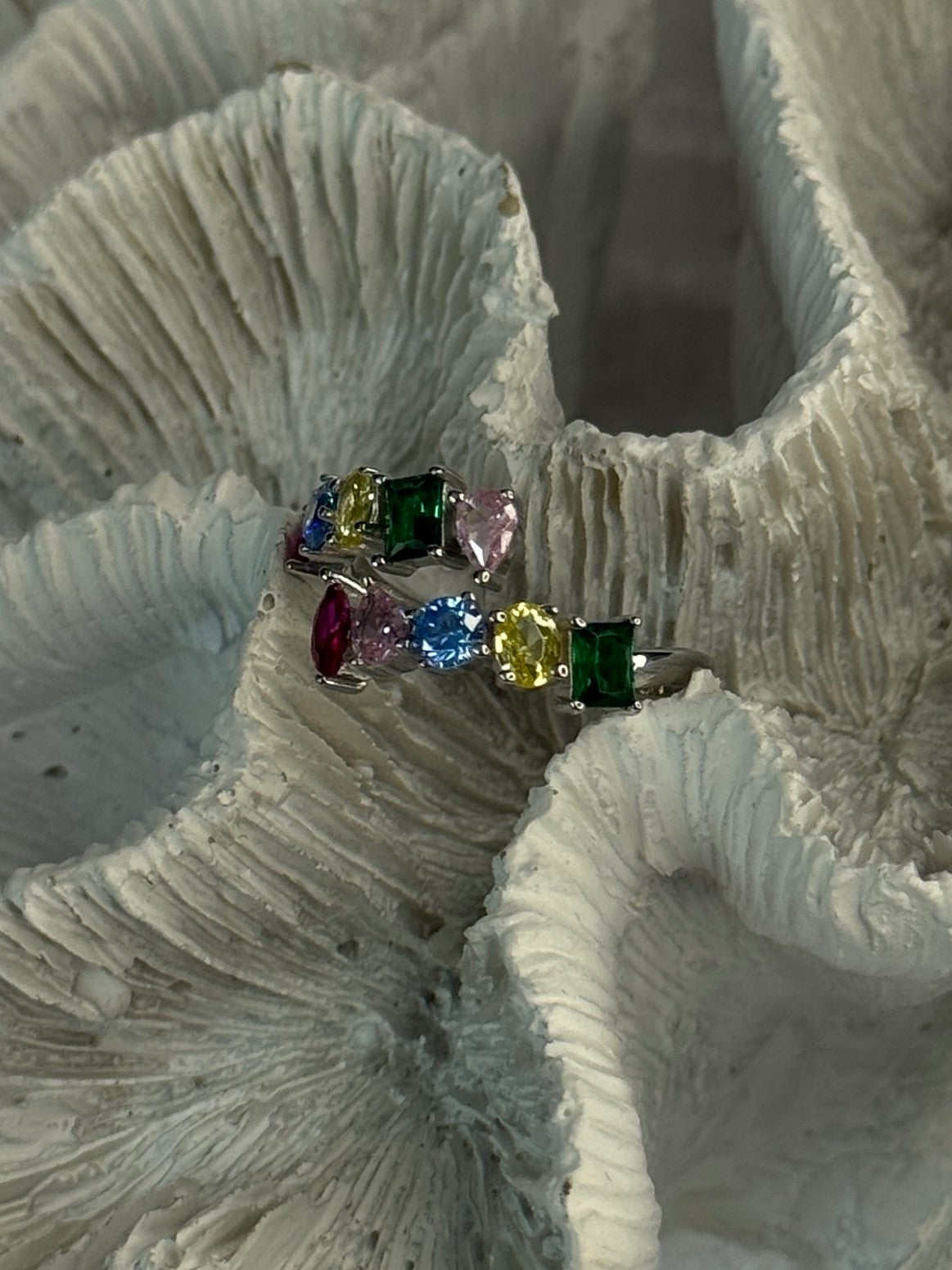 925 Sterling Silver Ring Multicolor CZ Size 7 Sizable