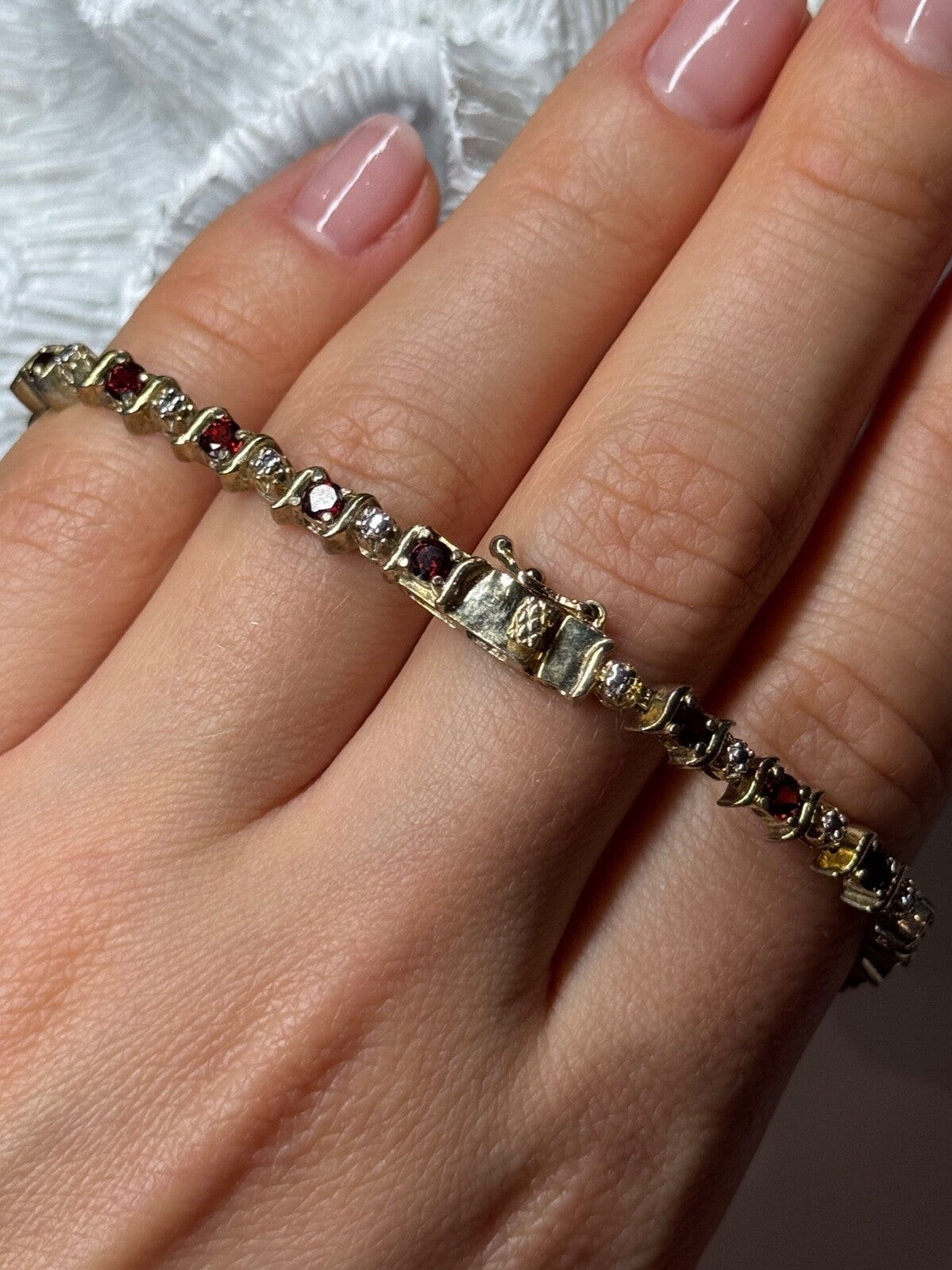 925 Sterling Silver Gold Plated Garnet Bracelet Length 7.5