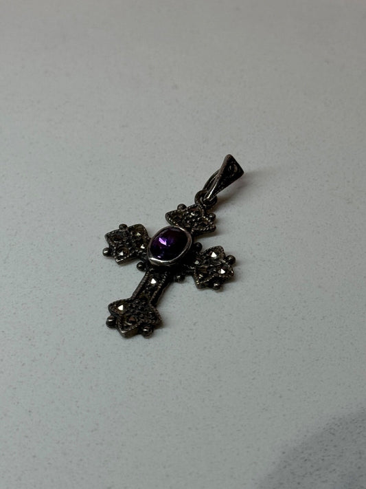 925 Sterling Silver Amethyst & Marcasite Cross Length 1.3 In