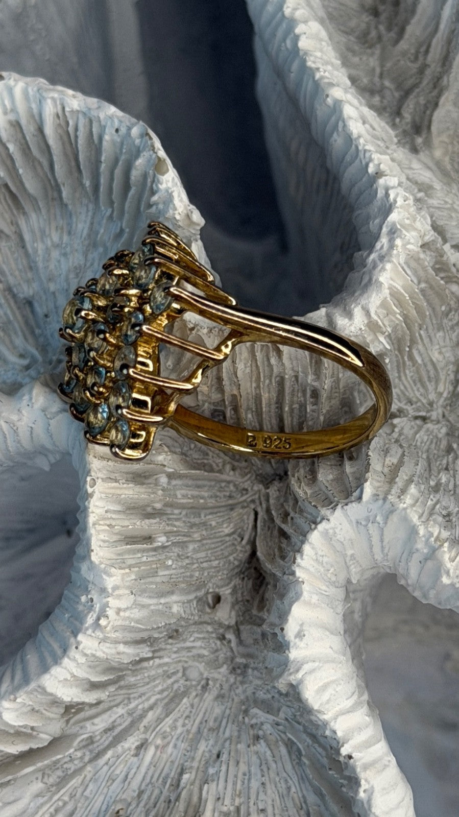 925 Sterling Silver Gold Plated Blue Topaz Ring Size 8