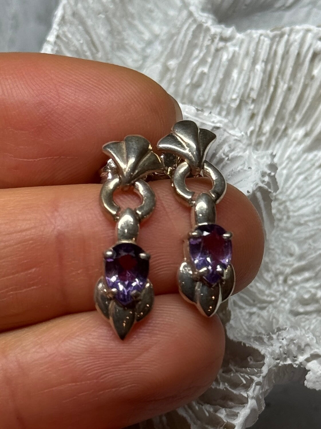 925 Sterling Silver Amethyst Earrings Length 1 Inch
