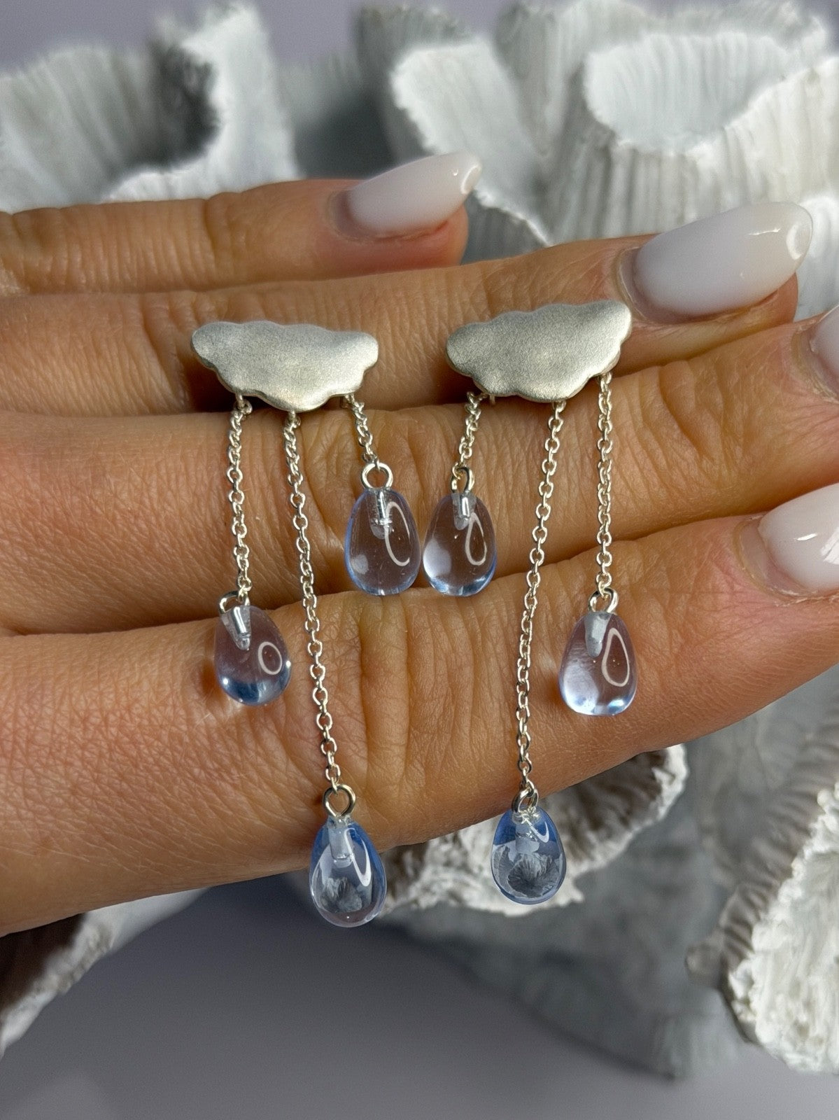 Cloud Tassel Raindrops 925 Sterling Silver Blue Crystal Earrings