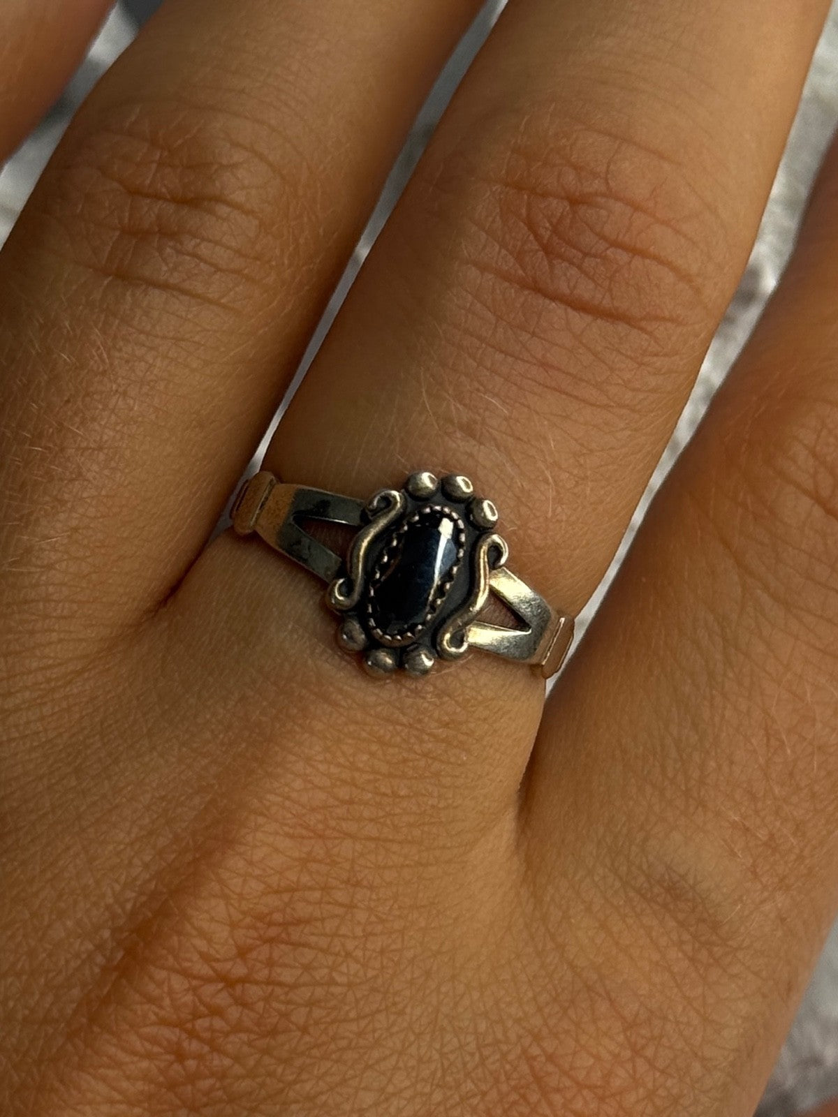 925 Sterling Silver Hematite Ring Size 8.5