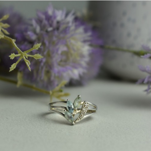 925 Sterling Silver Topaz Ring Size 10