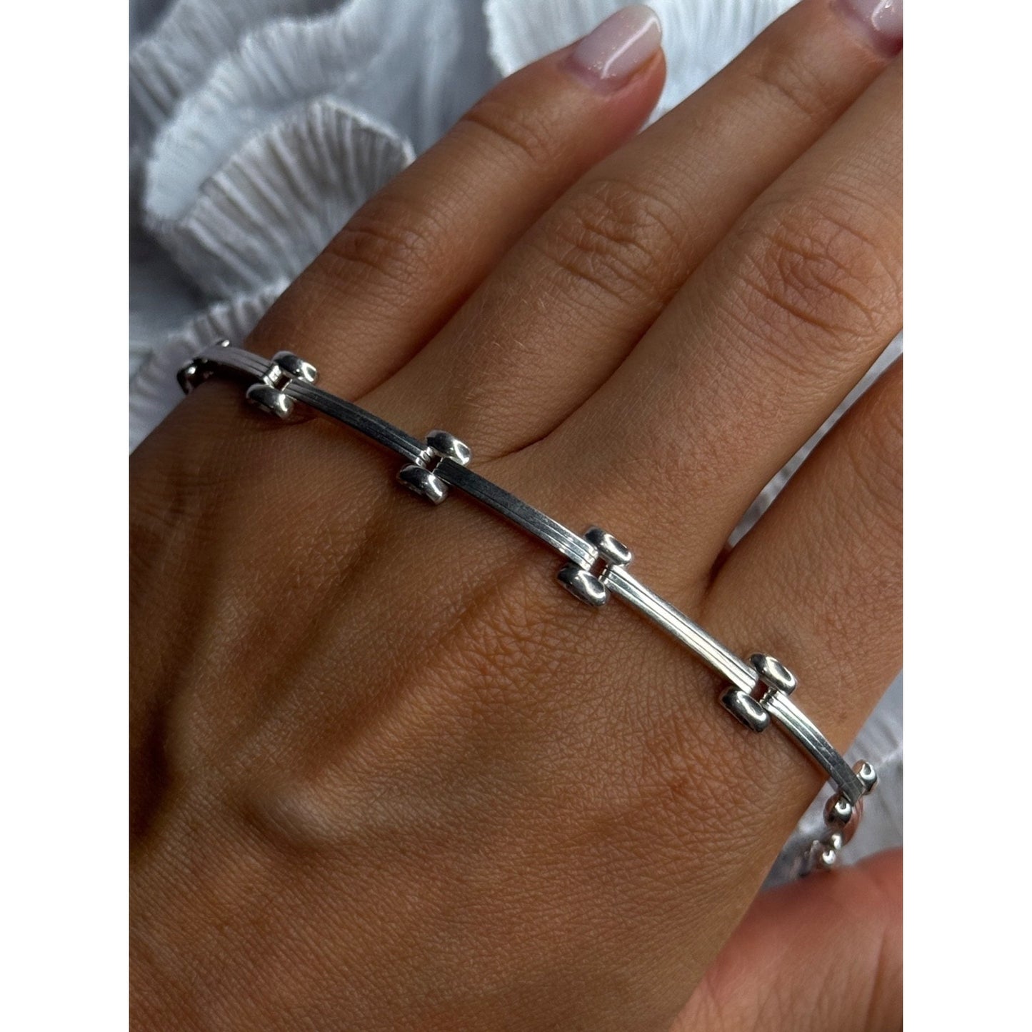 ELEGANT ITALY 925 STERLING SILVER BRACELET LENGTH 7