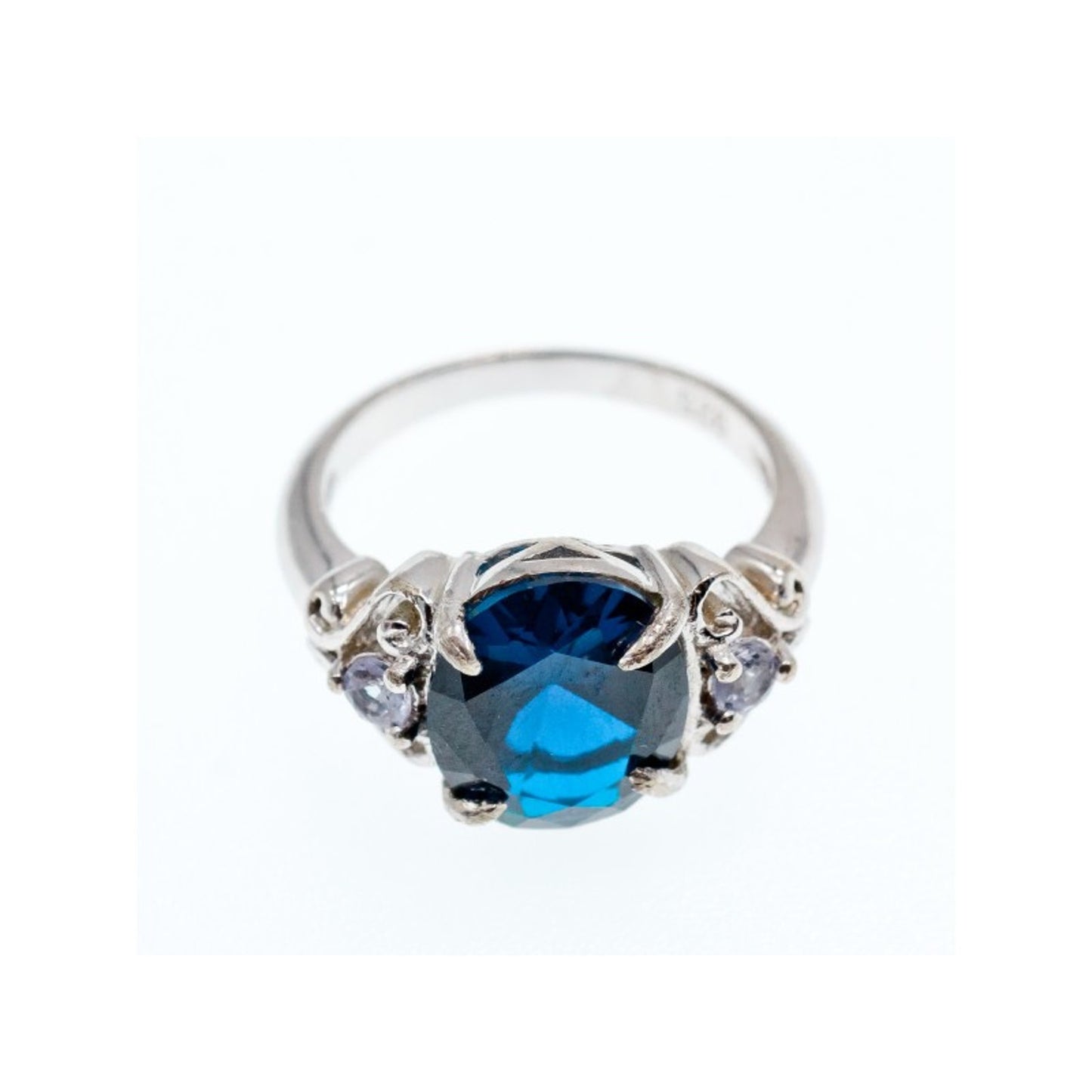 925 STERLING SILVER SAPPHIRE & IOLITE RING SIZE 8.5