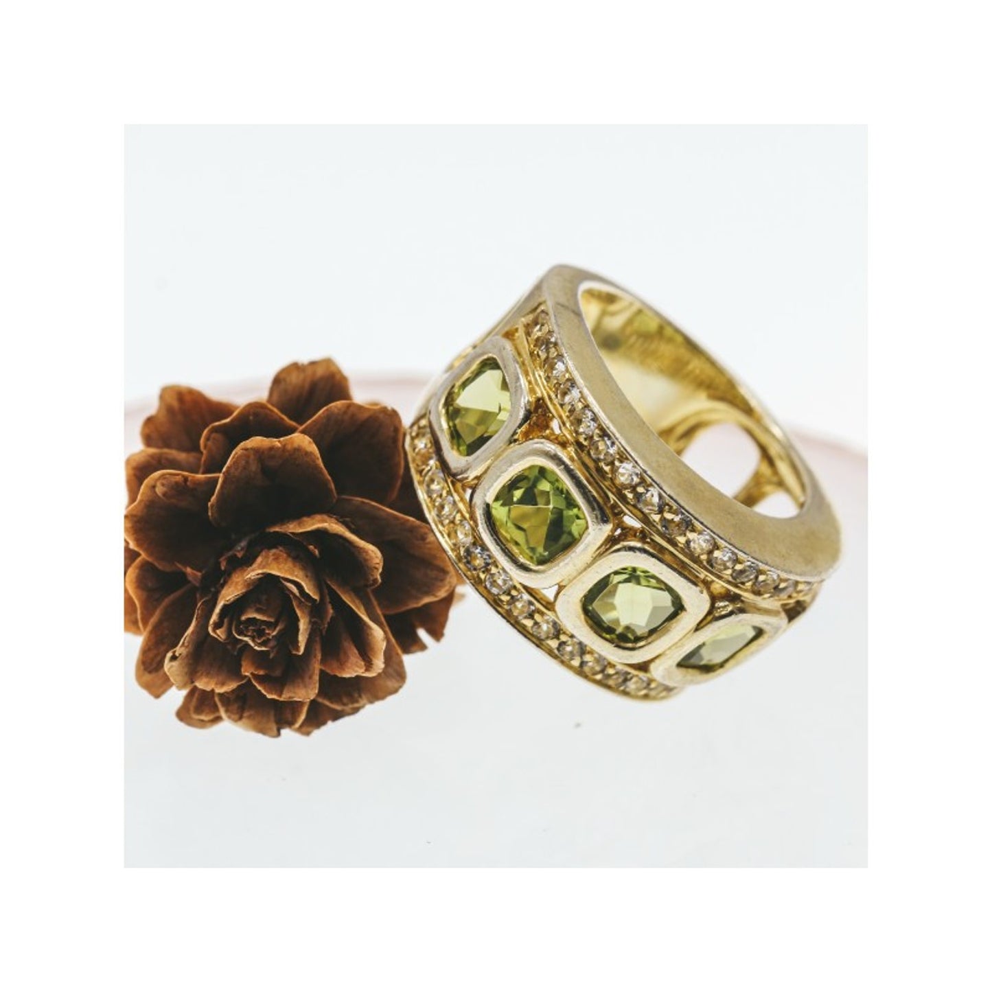 925 STERLING SILVER GOLD PLATED PERIDOT & CZ RING SIZE 7