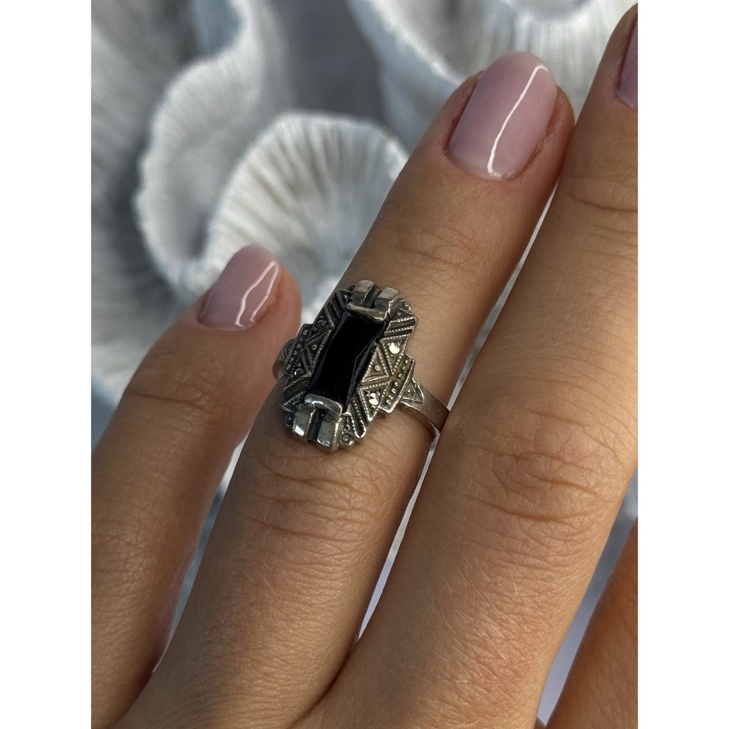 VINTAGE 925 STERLING SILVER ONYX RING SIZE 5