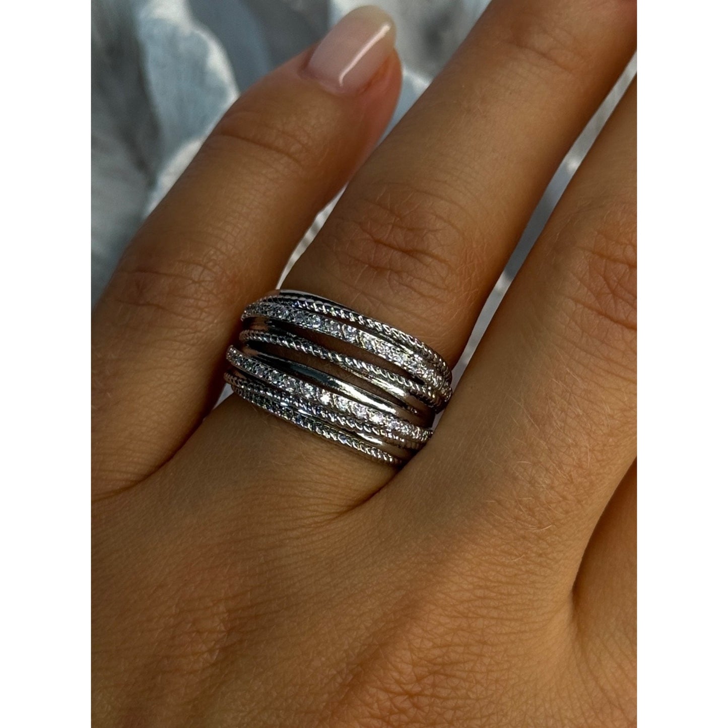 Beautiful Design 925 Sterling Silver CZ Ring Size 7 & 8