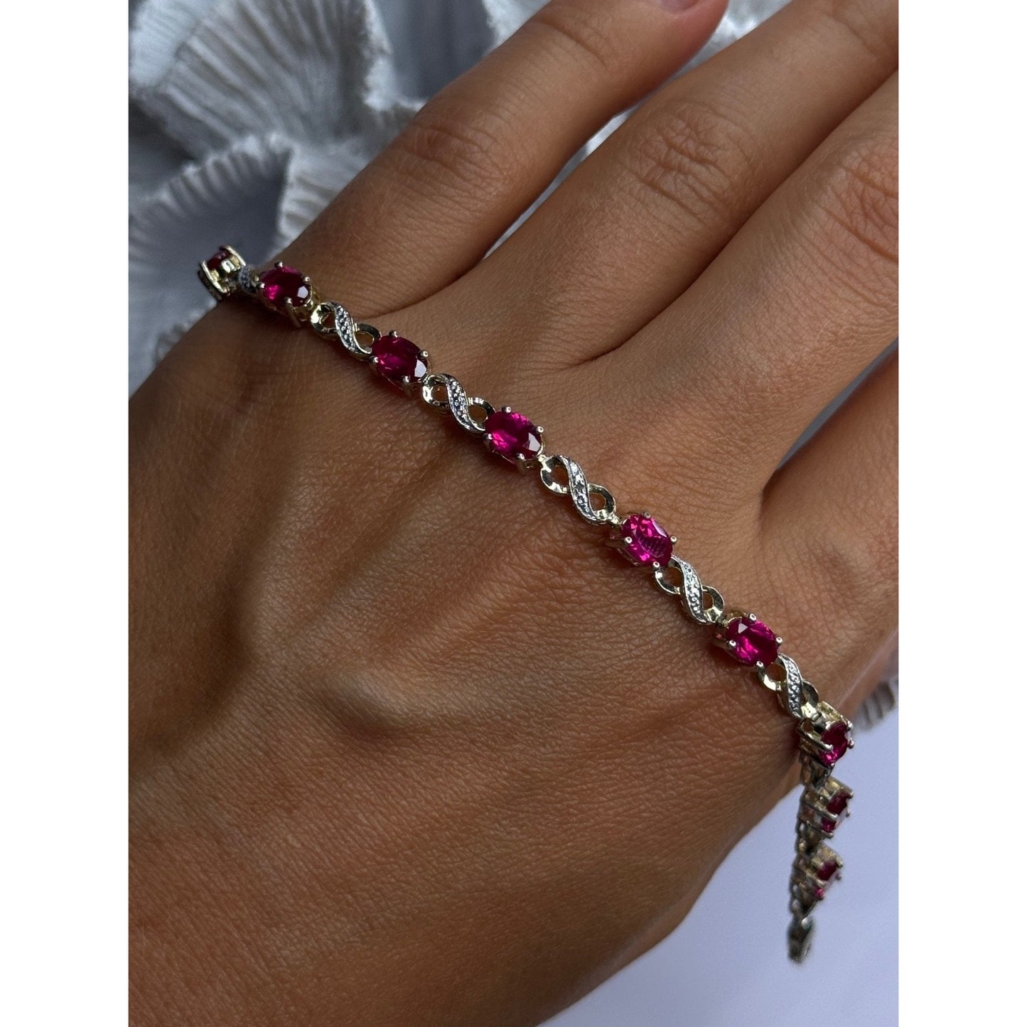 LOVELY 925 STERLING SILVER RUBY BRACELET LENGTH 7