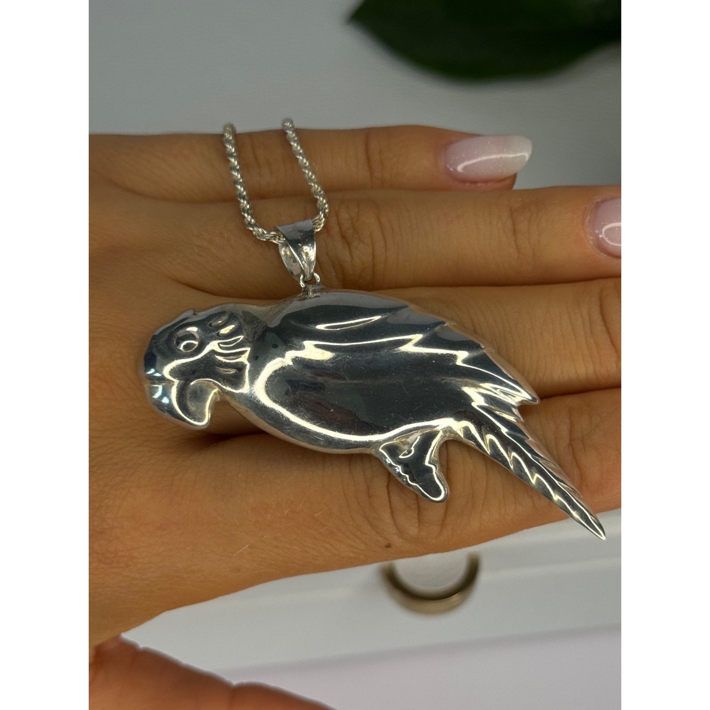 925 Sterling Silver Bird Necklace Length 20 inch