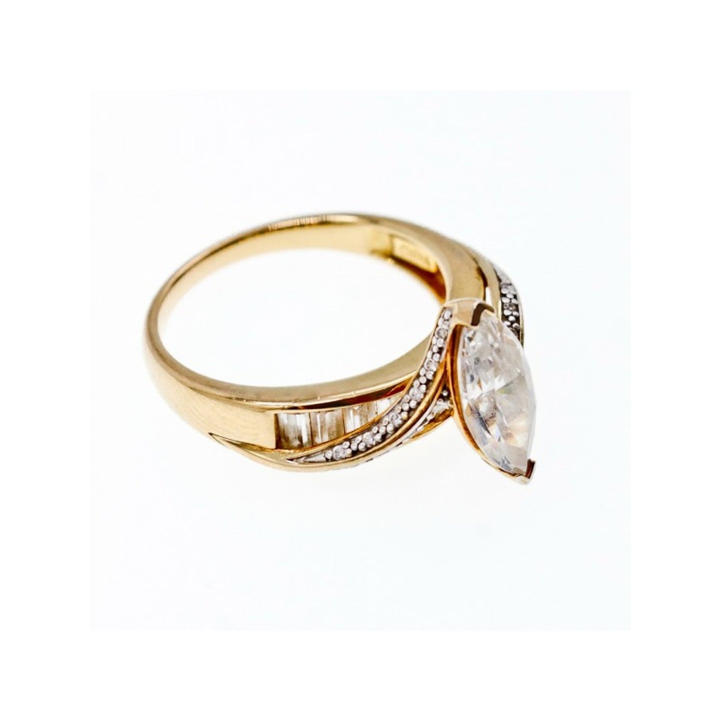 925 STERLING SILVER GOLD PLATED CZ RING SIZE 10.5