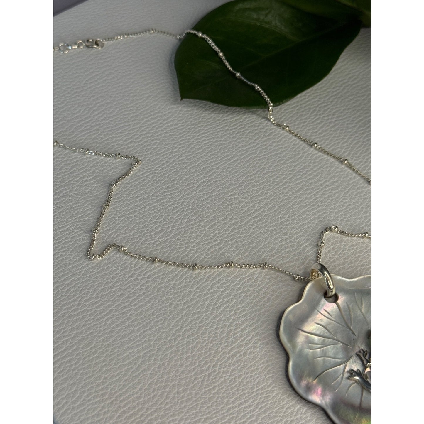 925 Sterling Silver Abalone Frog Necklace Length 19 inch
