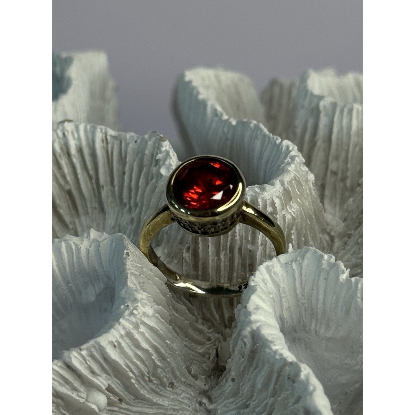 925 STERLING SILVER ORANGE CRYSTAL RING SIZE 7