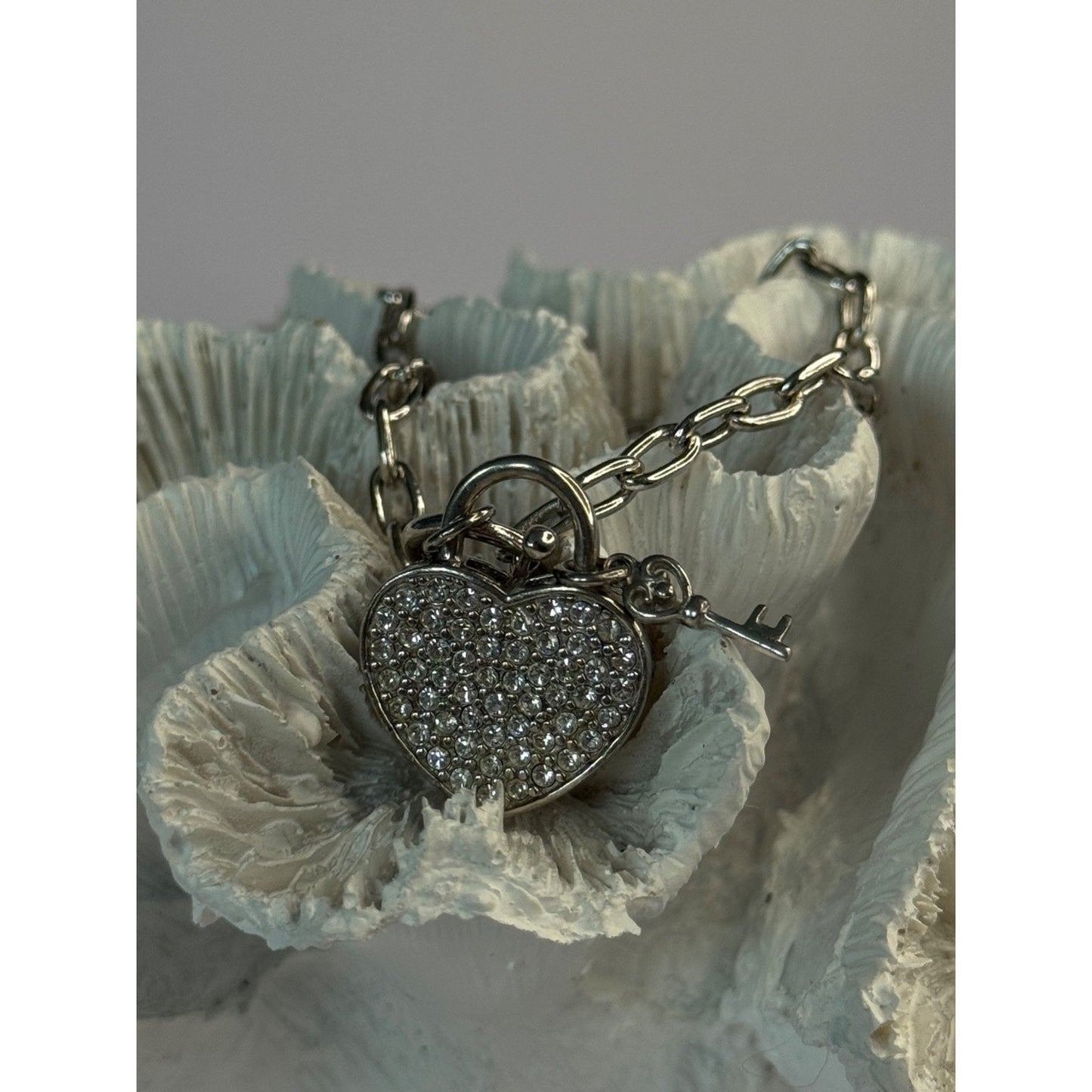 925 Sterling Silver Heart & Key Cz Bracelet Length 7.5