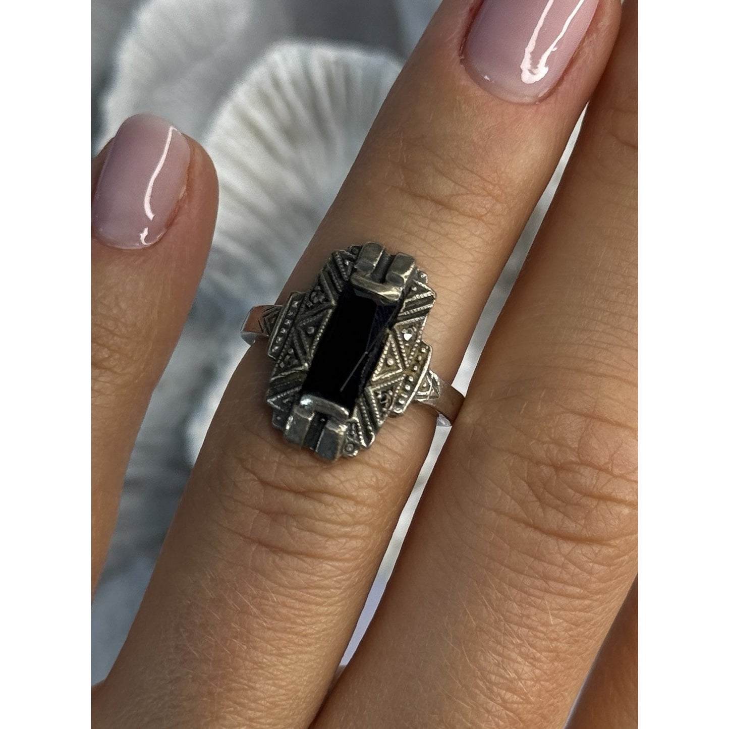 VINTAGE 925 STERLING SILVER ONYX RING SIZE 5
