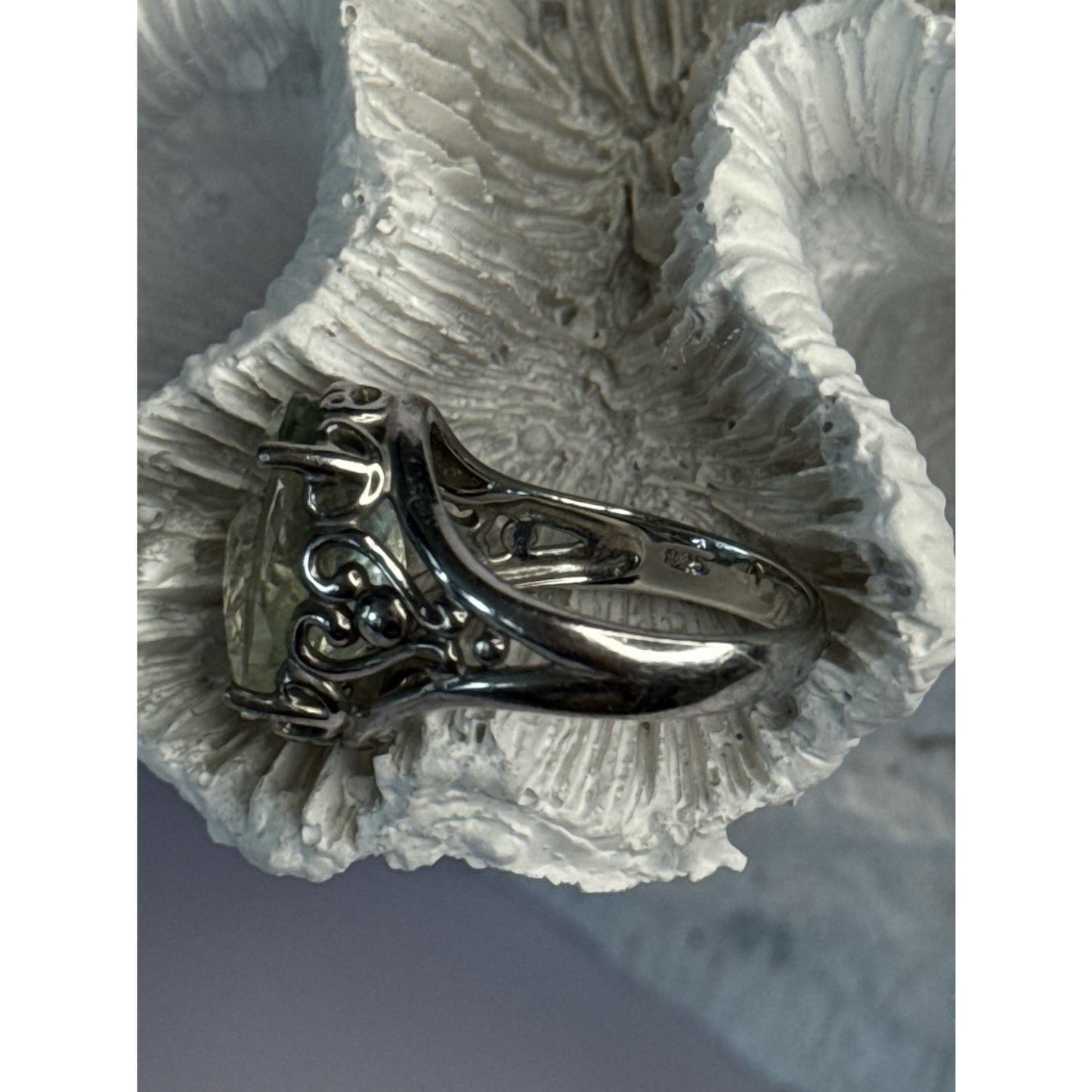 925 STERLING SILVER PALE GREEN AMETHYST RING SIZE 7