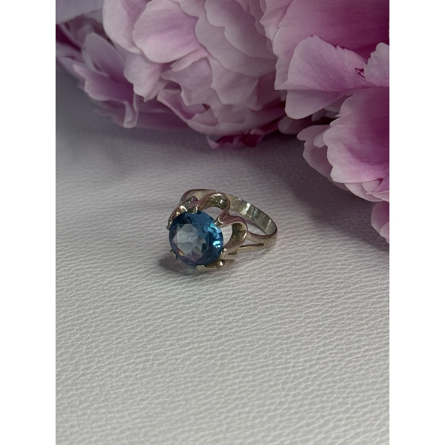 925 STERLING SILVER AQUAMARINE FLOWER RING SIZE 6