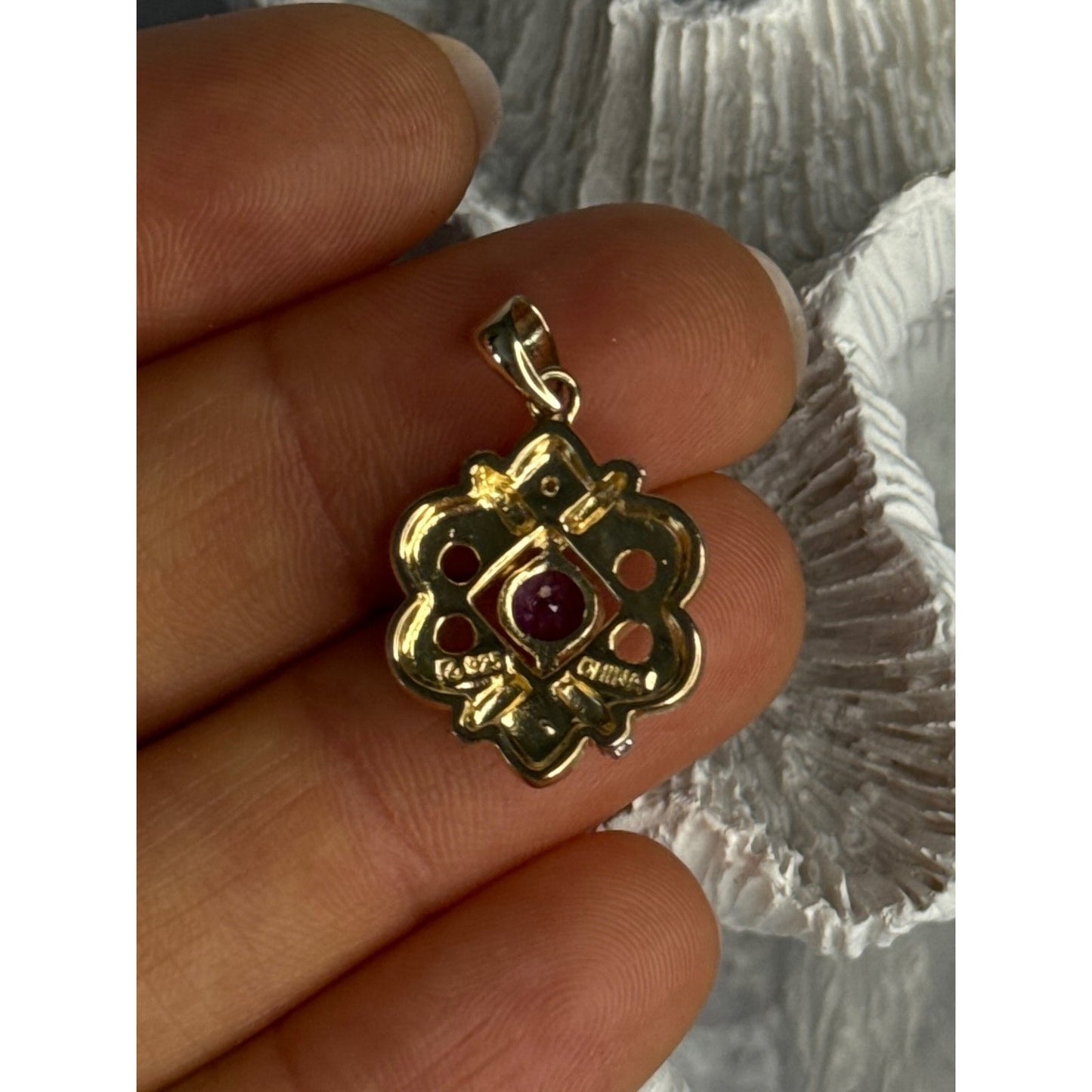925 STERLING SILVER GOLD PLATED AMETHYST PENDANT LENGTH 1 INCH