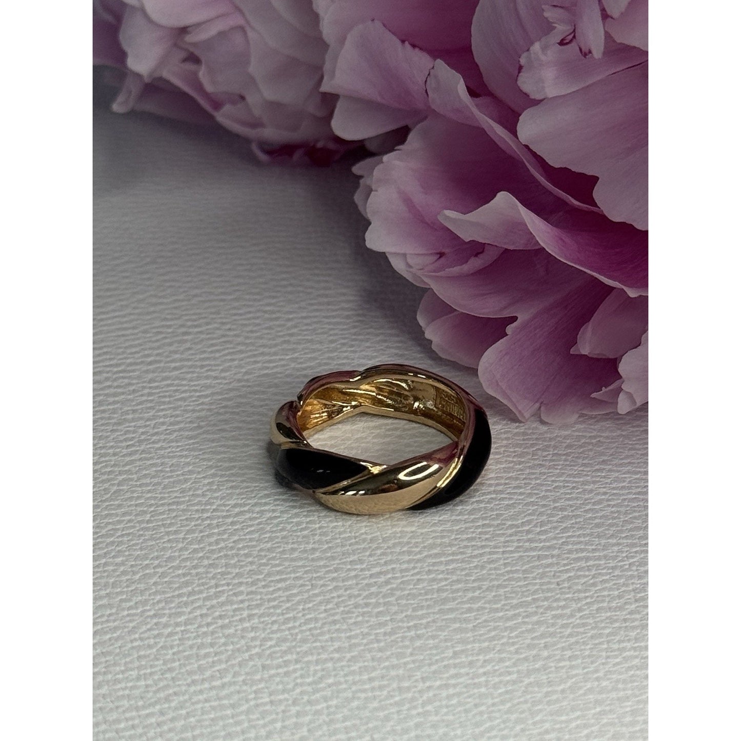 925 STERLING SILVER GOLD PLATED ONYX RING SIZE 8