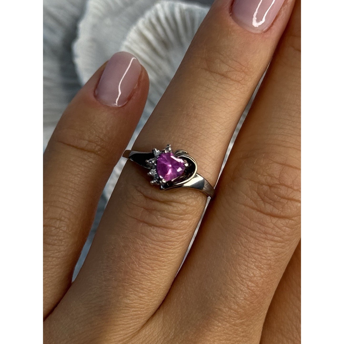 925 STERLING SILVER PINK TOPAZ HEART RING SIZE 6