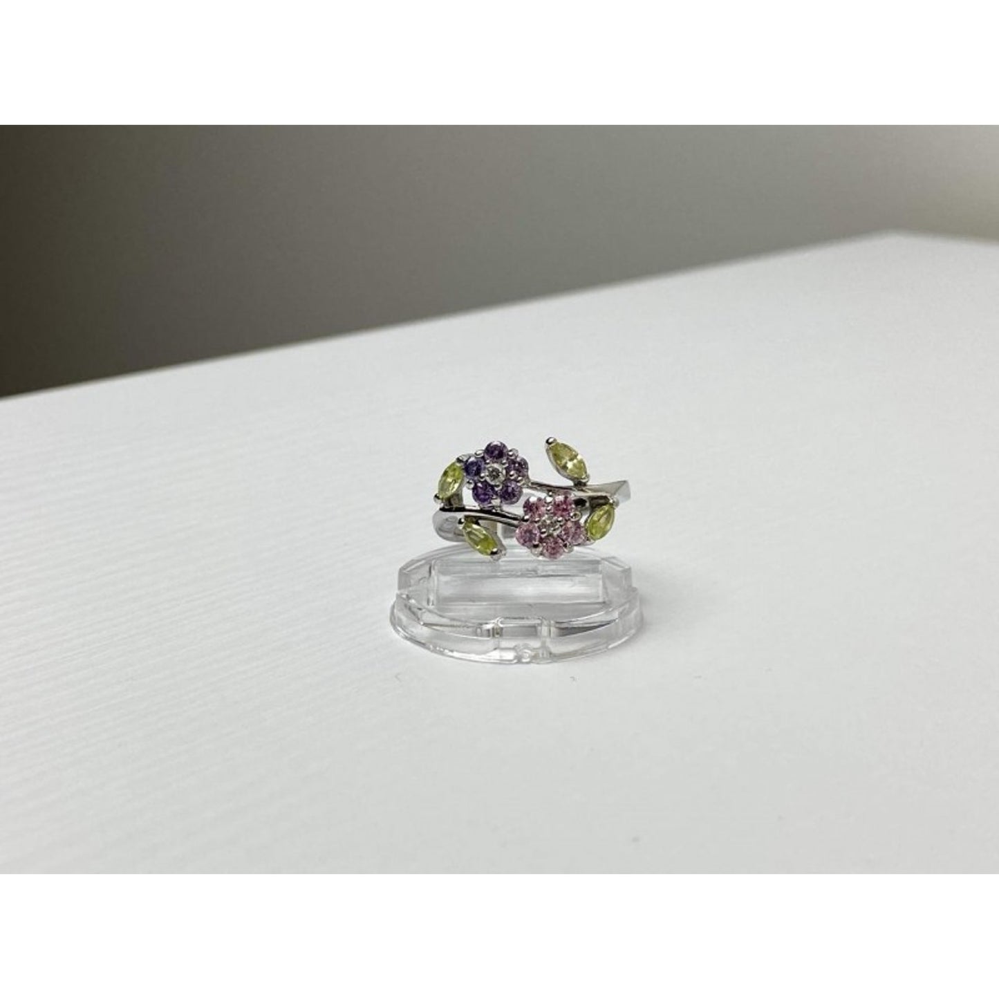 925 STERLING SILVER AMETHYST, MORGANITE, PERIDOT & CZ "FLOWERS" RING SIZE 8