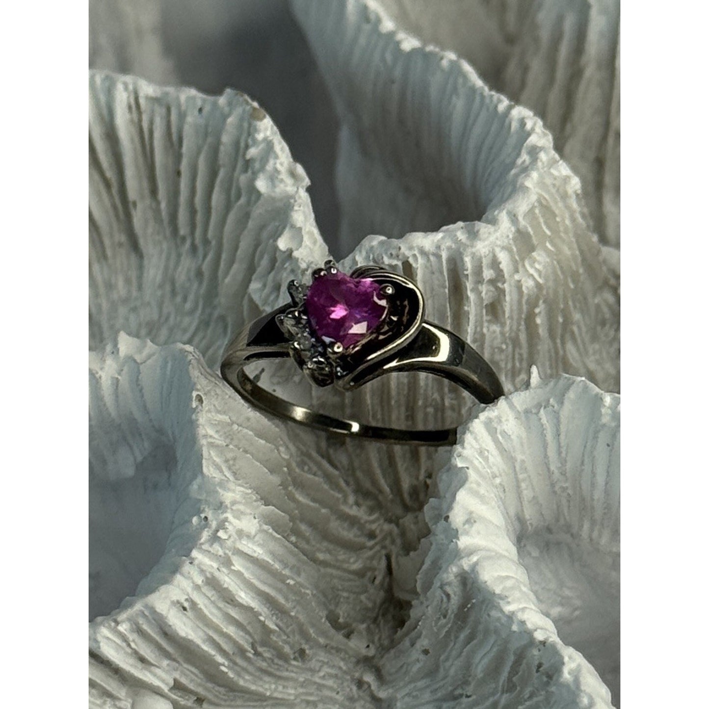 925 STERLING SILVER PINK TOPAZ HEART RING SIZE 6