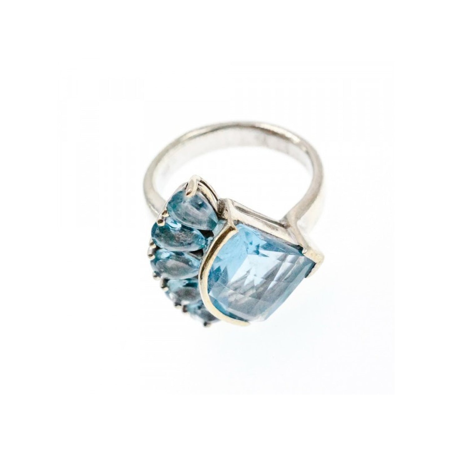 925 STERLING SILVER BLUE SPINEL RING SIZE 8
