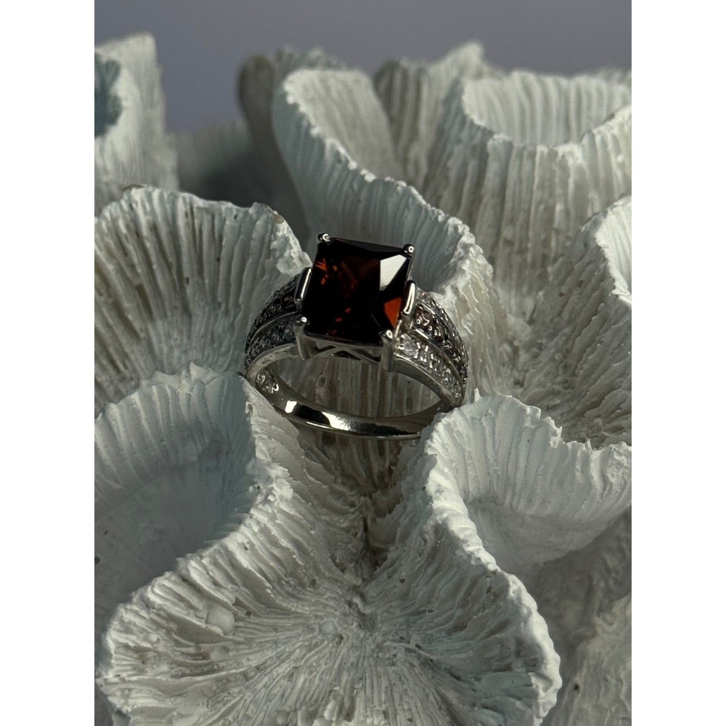 925 STERLING SILVER SMOKY QUARTZ CZ RING SIZE 7.5