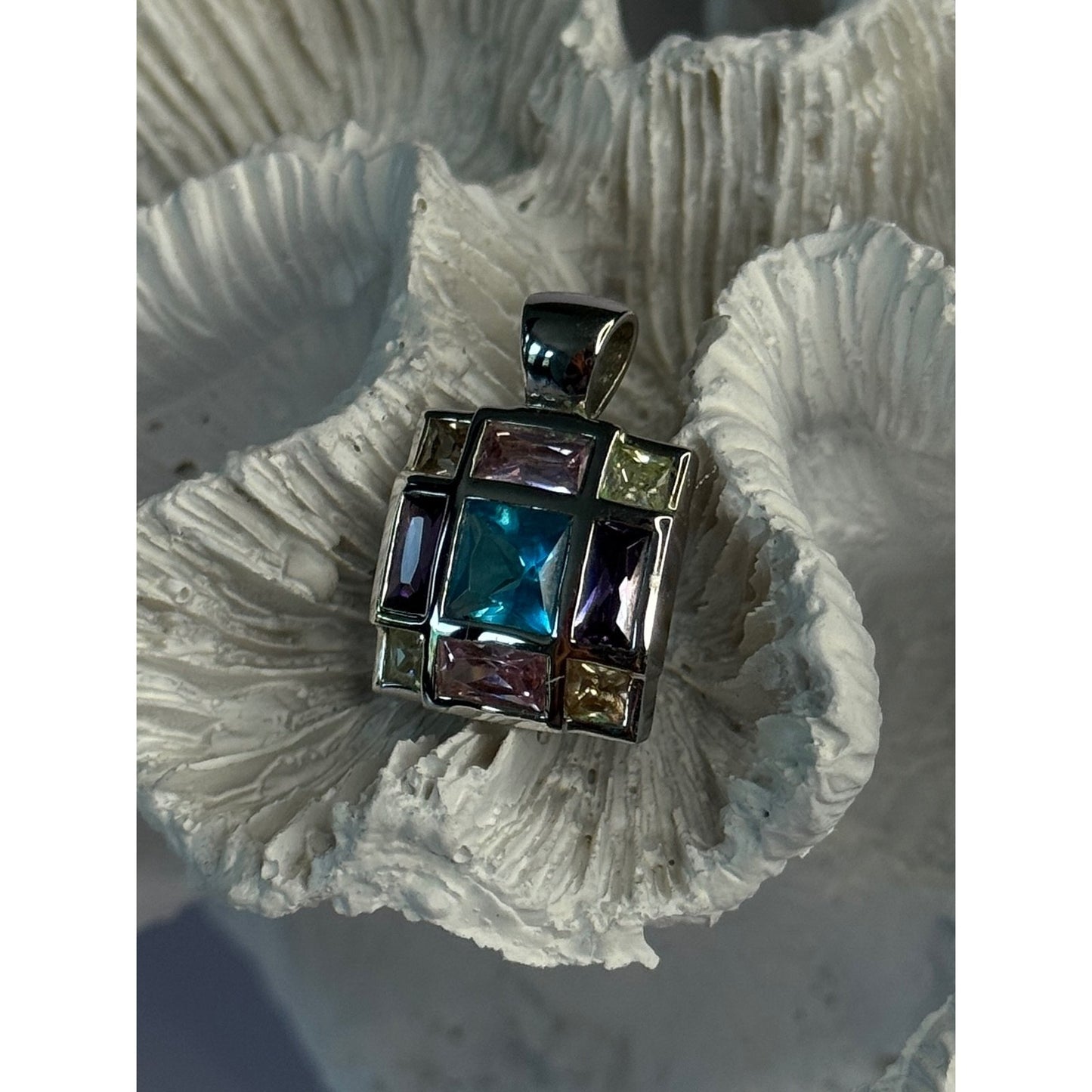 FAS 925 STERLING SILVER MULTI COLOR TOURMALINE PENDANT LENGTH 0.90 INCH