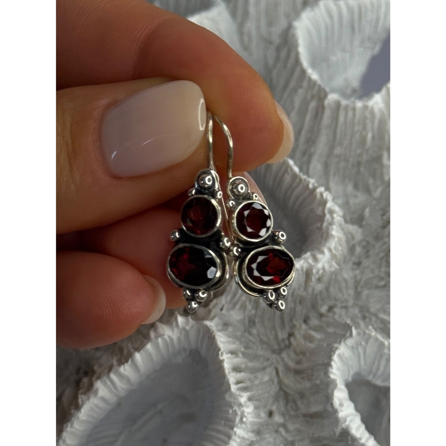 925 STERLING SILVER GARNET EARRINGS LENGTH 1.15 INCH