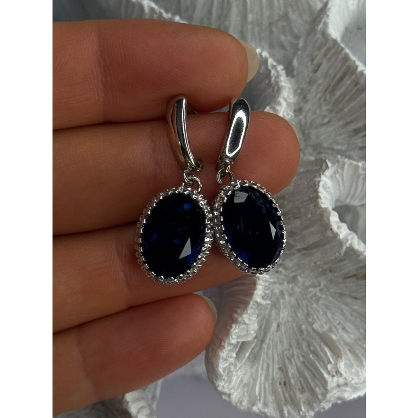 ELEGANT 925 STERLING SILVER SAPPHIRE EARRINGS LENGTH 1.20 INCH