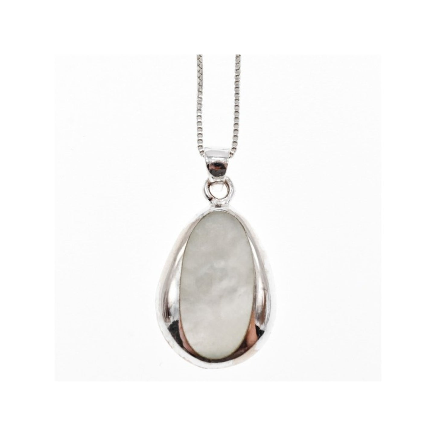 925 Sterling Silver Mother of pearl Chain with Pendant Italy