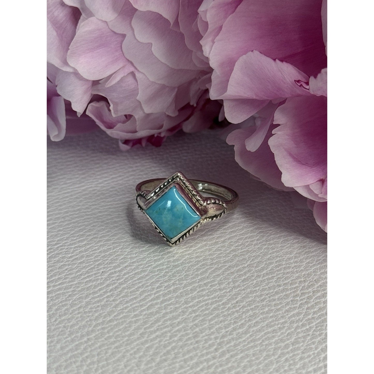 925 STERLING SILVER TURQUOISE RING SIZE 8.8