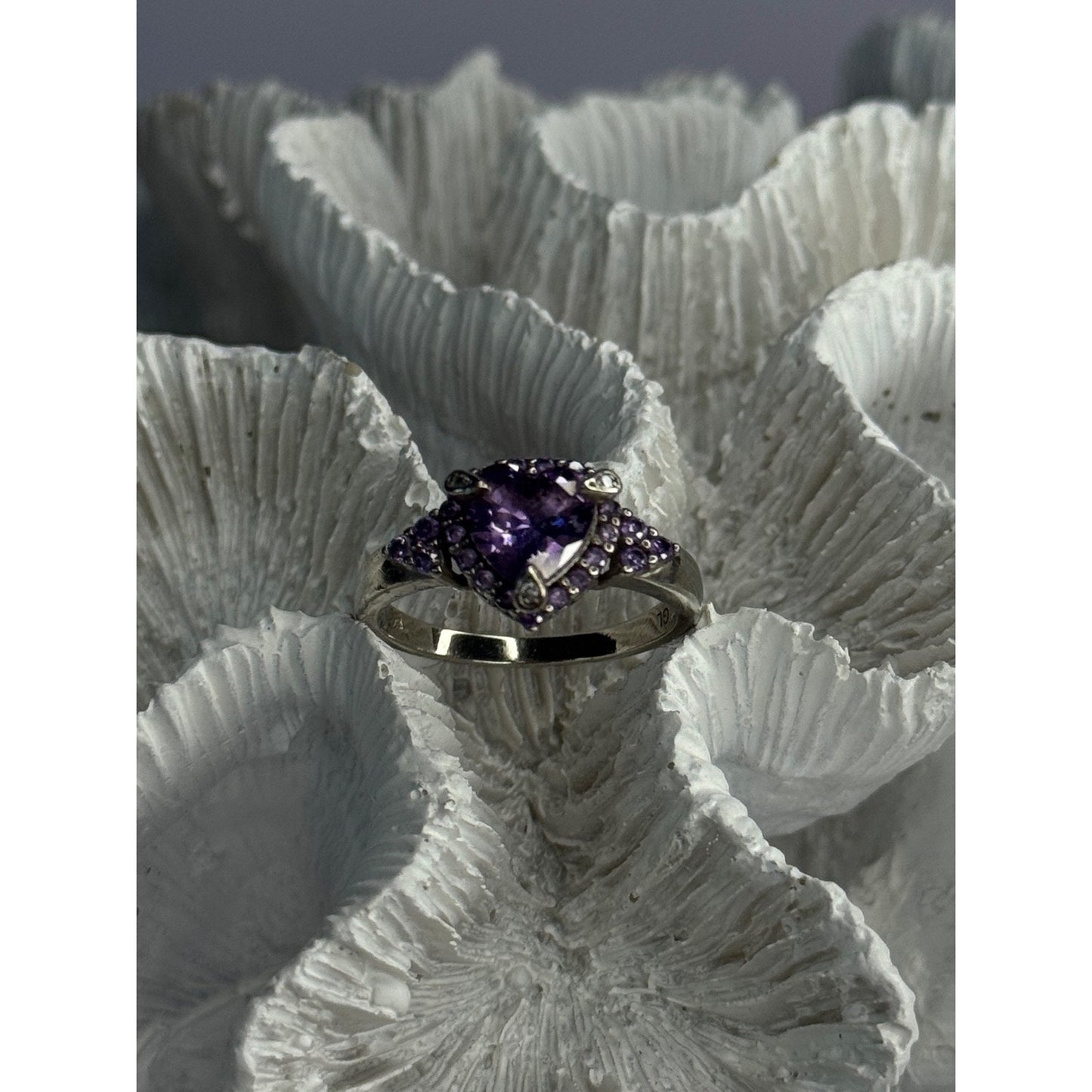 925 STERLING SILVER AMETHYST & DIAMOND HEART RING SIZE 8.5