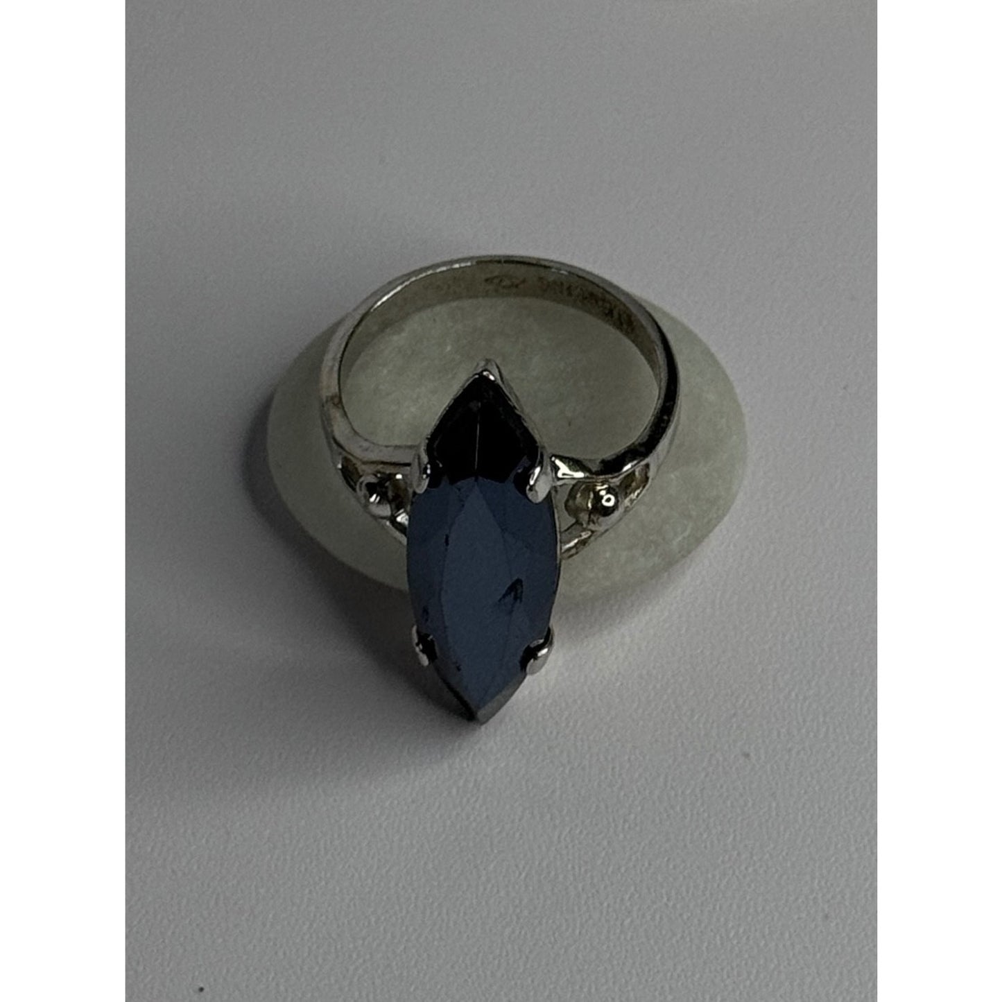 Vintage 925 Sterling Silver Hematite Ring Size 6.5