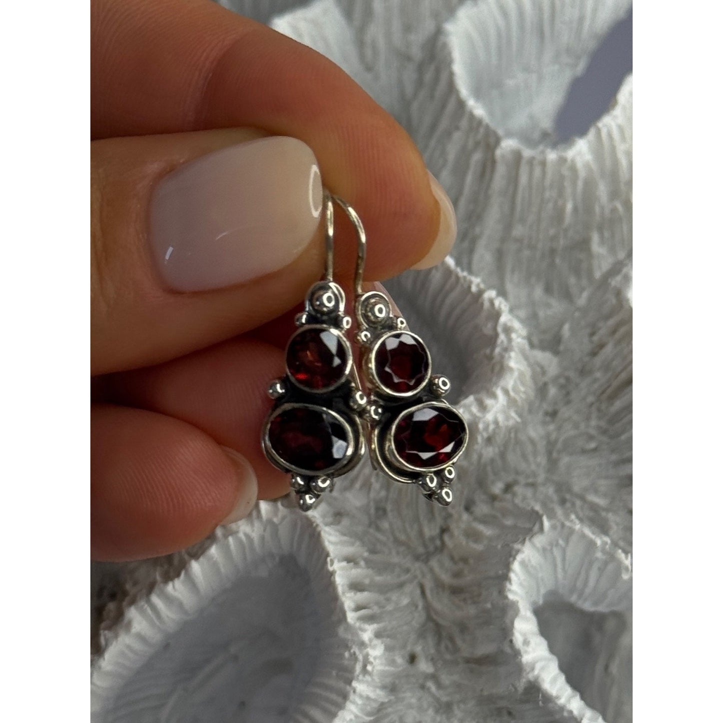 925 STERLING SILVER GARNET EARRINGS LENGTH 1.15 INCH