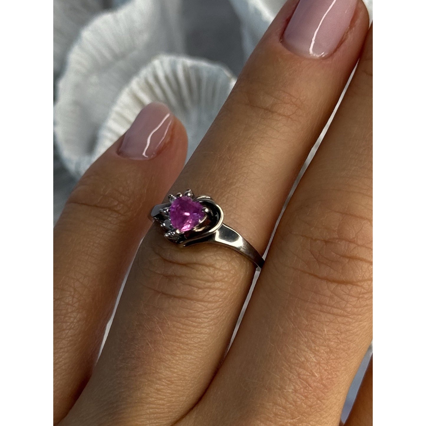 925 STERLING SILVER PINK TOPAZ HEART RING SIZE 6