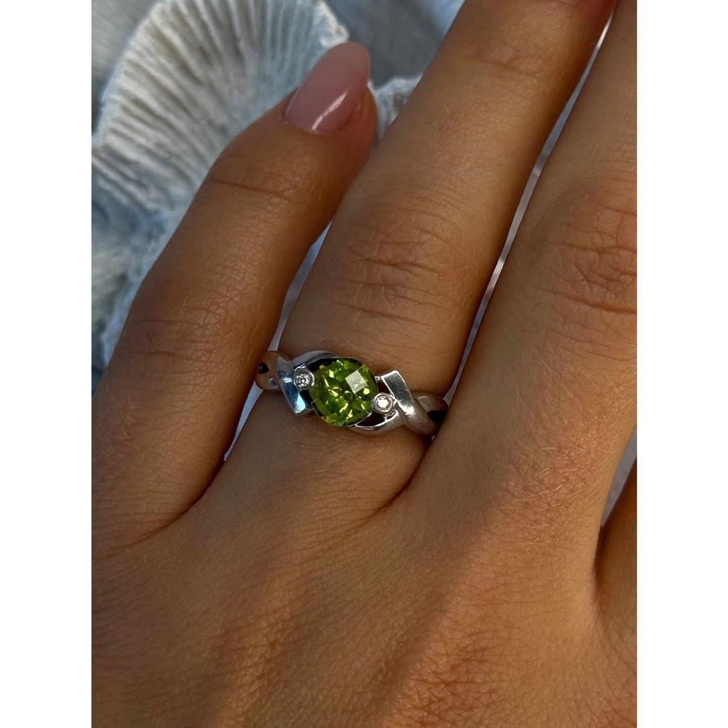 925 Sterling Silver Peridot & Beryl Ring Size 6