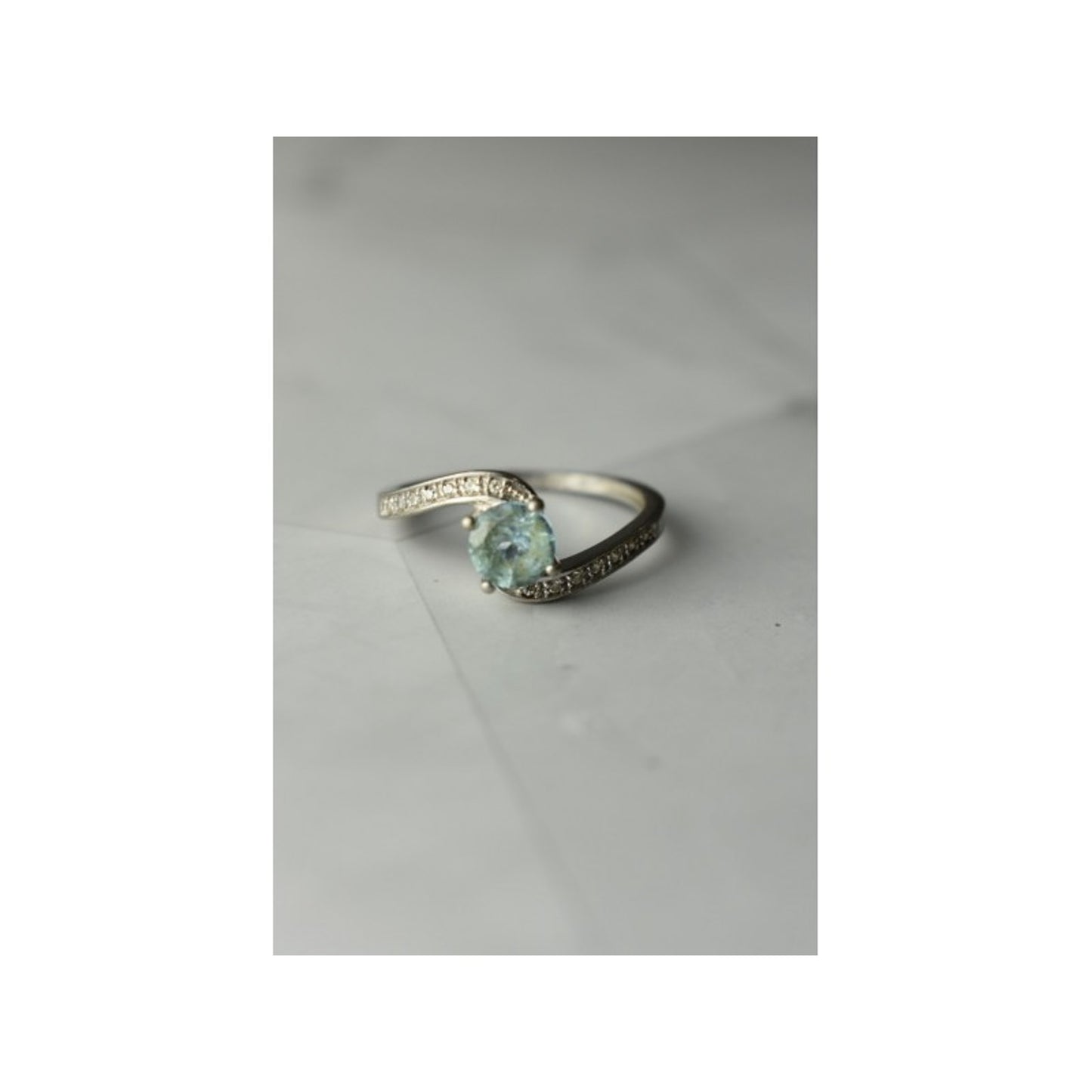 925 STERLING SILVER BLUE SPINEL & CZ RING SIZE 8.5
