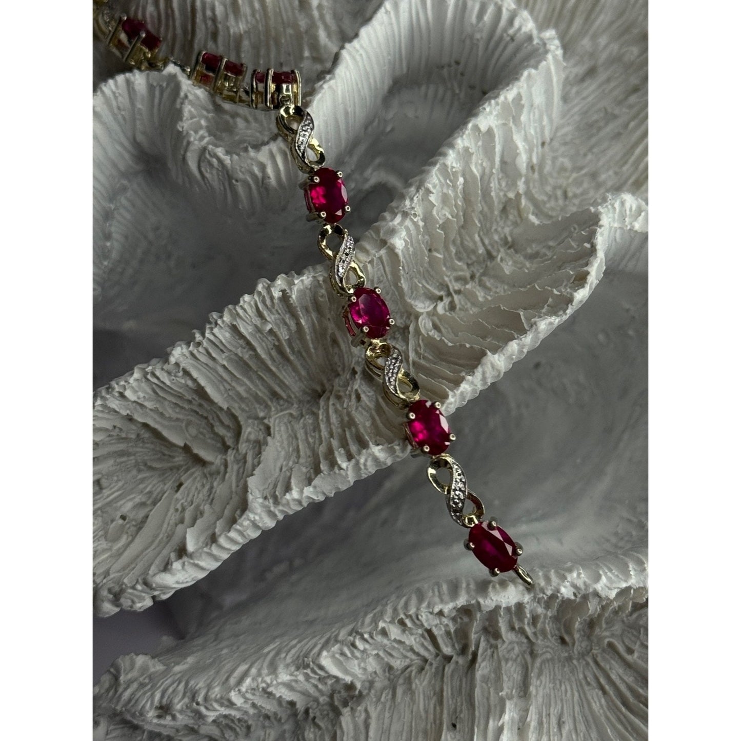 LOVELY 925 STERLING SILVER RUBY BRACELET LENGTH 7