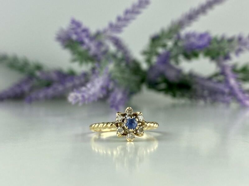 10K YELLOW GOLD TOPAZ & DIAMONDS RING SIZE 8