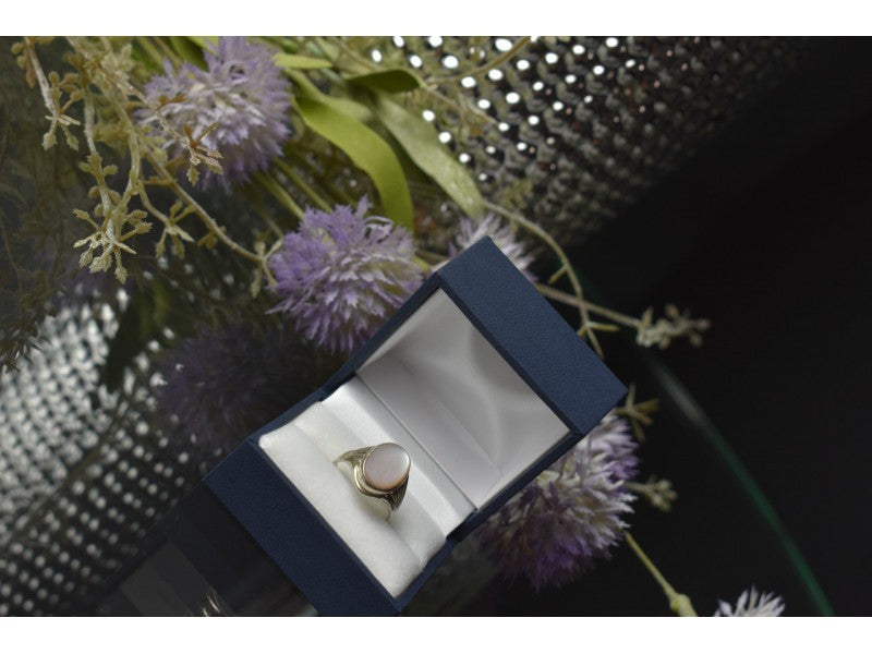 925 Sterling Silver Mother Of Pearl Ring Size 6.5