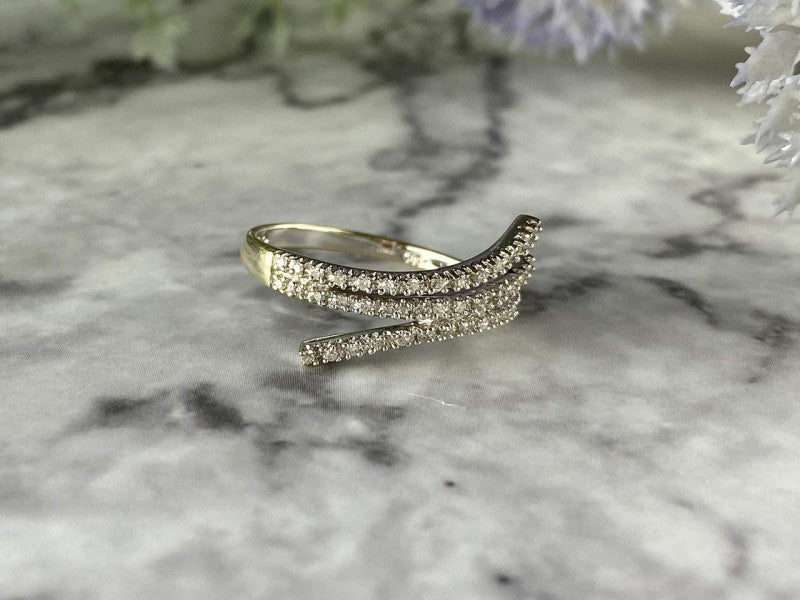 14K White Gold Diamonds Ring Size 8.5