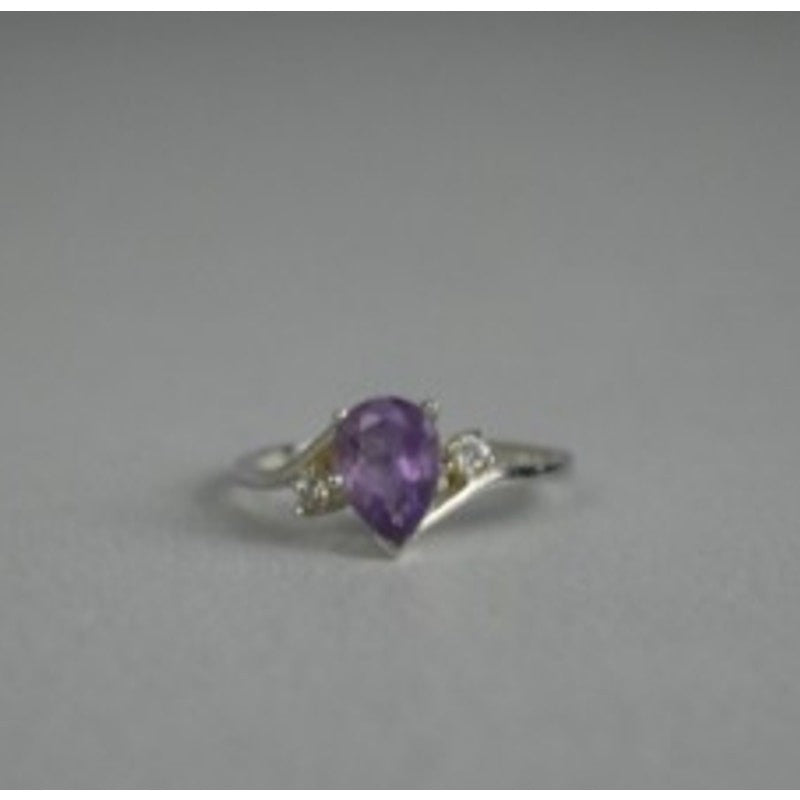 925 Sterling Silver Amethyst & CZ Ring Size 7