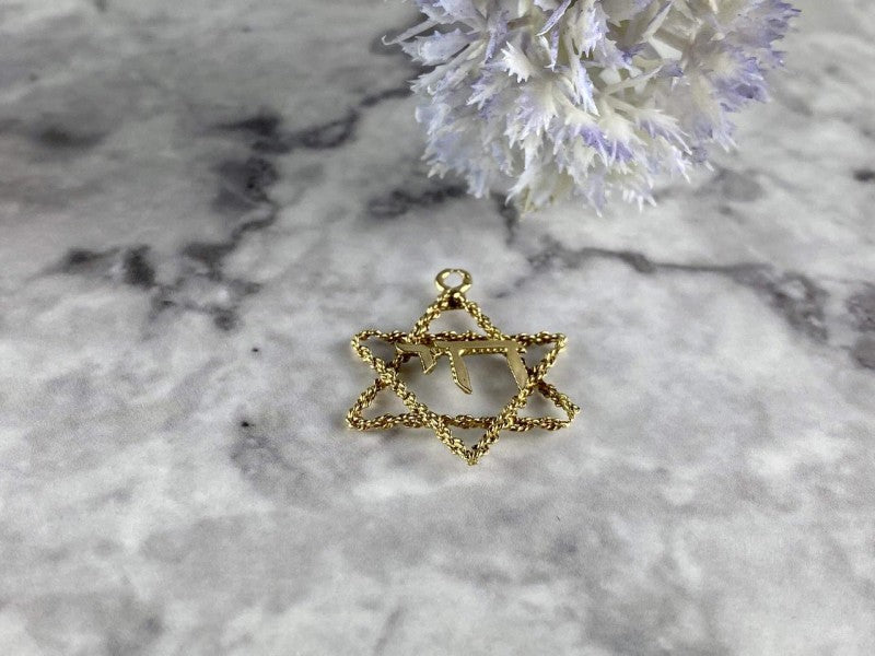 14K Yellow Gold Star OF David Pendant