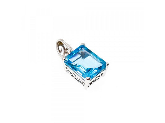 10K White Gold Topaz Pendant