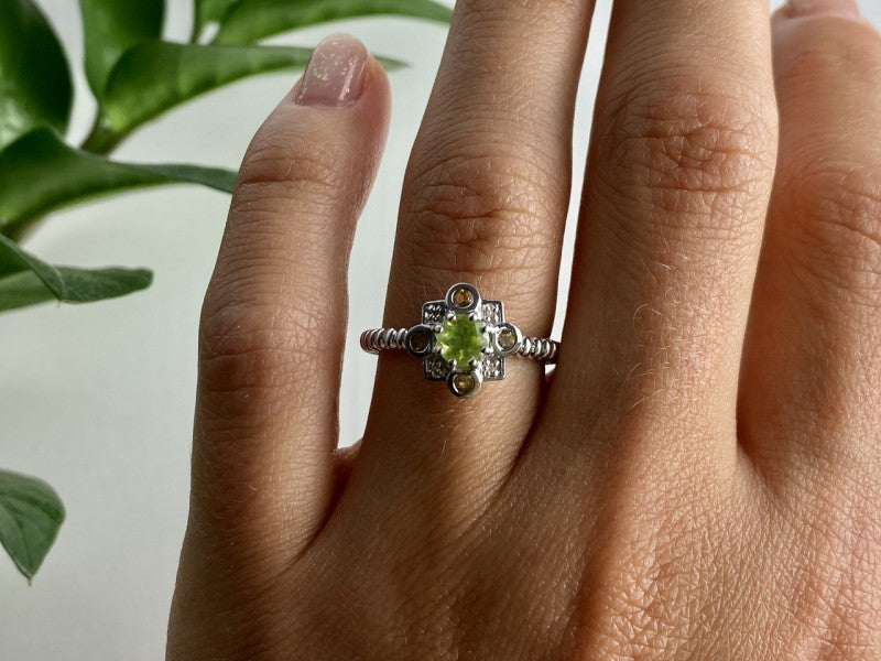 925 Sterling Silver Peridot, Citrine & White Sapphire Ring Size 7