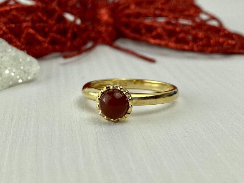 925 Sterling Silver Gold Plated Pyrope Garnet Ring Size 9.5